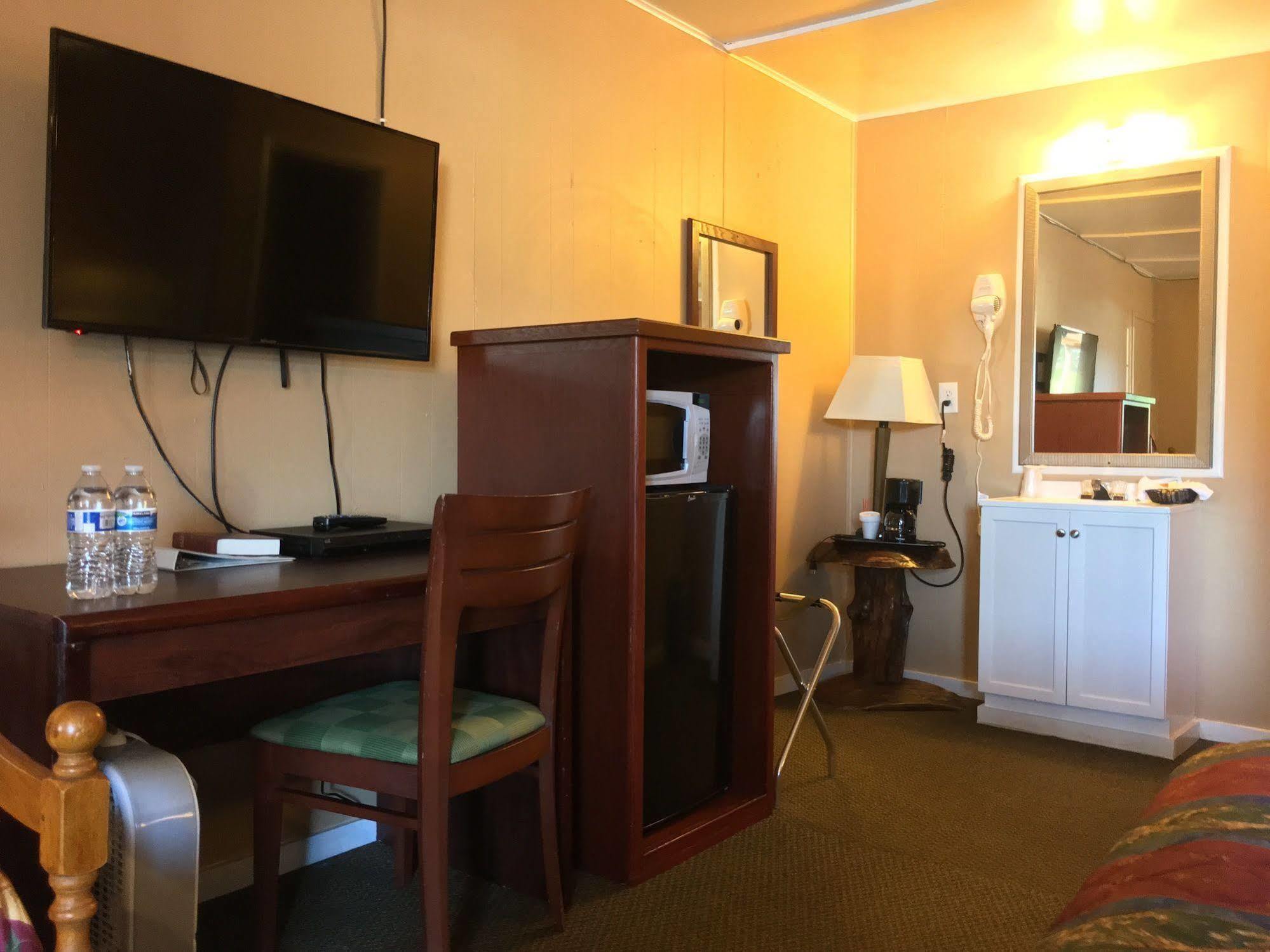 Town Motel Forks Εξωτερικό φωτογραφία